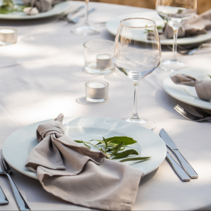 Restaurant-Table-Linen